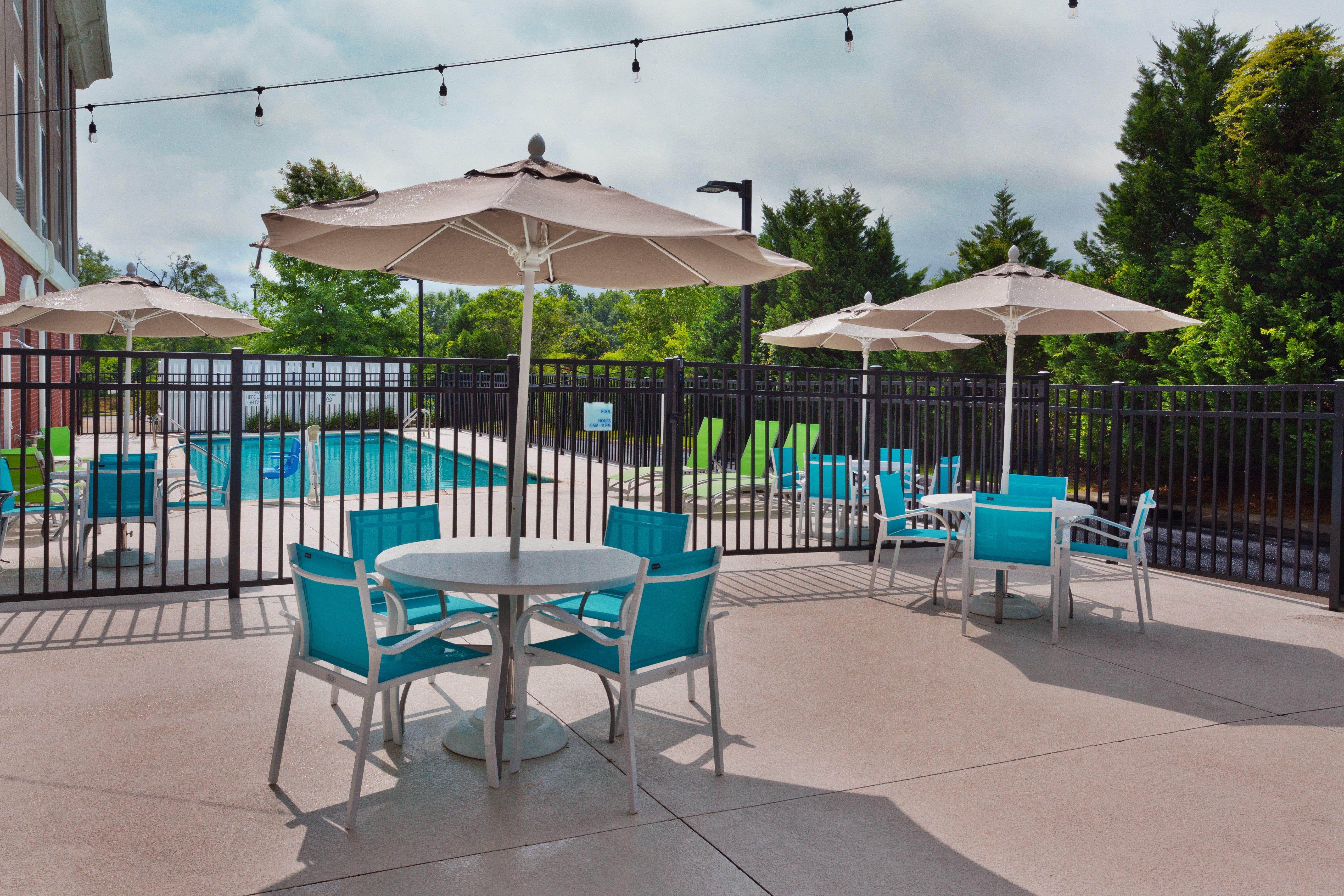Holiday Inn Express Hotel & Suites Dothan North By Ihg Exterior photo