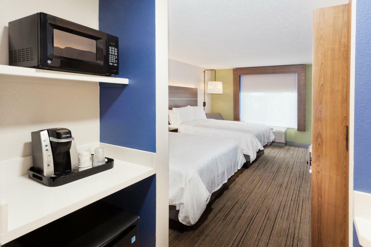 Holiday Inn Express Hotel & Suites Dothan North By Ihg Exterior photo